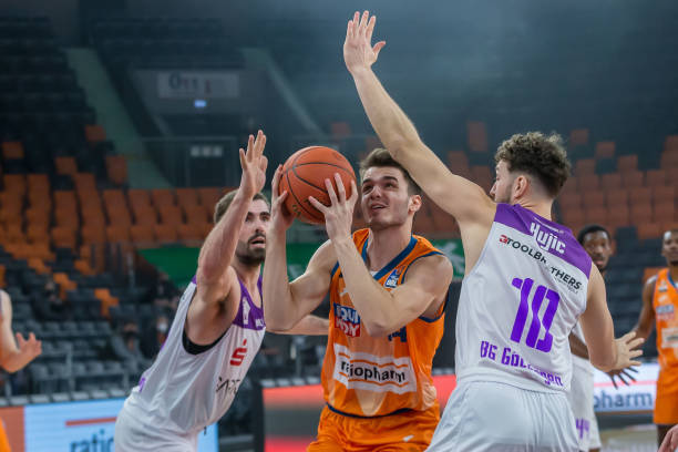 这位巴西边 这位巴西边