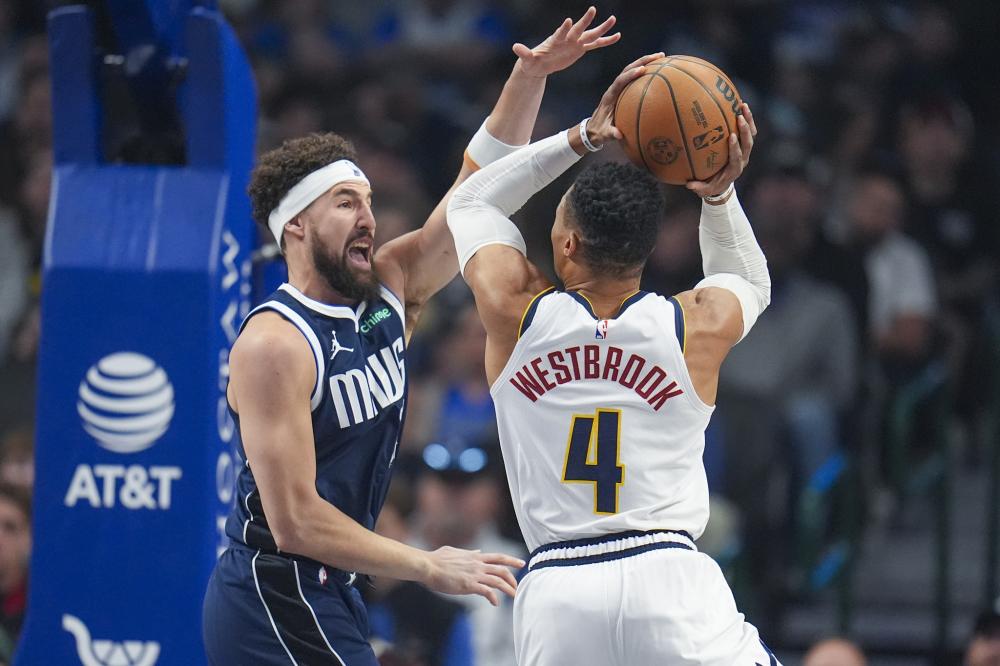 男篮施加压 男篮施加压