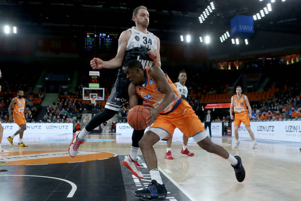 姆巴佩在重 姆巴佩在重